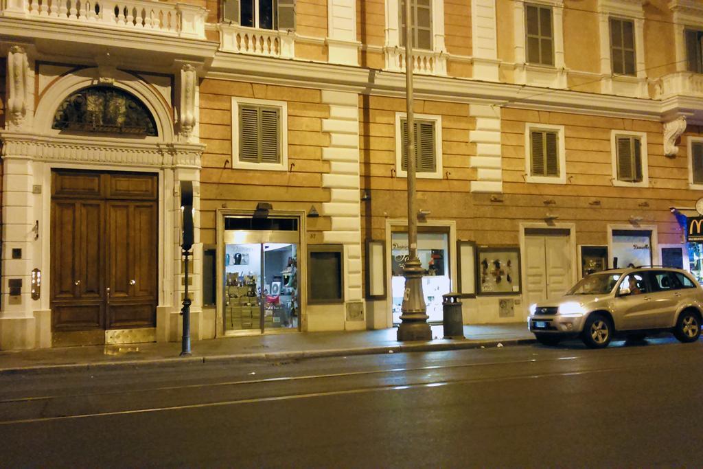 Domus Al Vaticano 36 โรม ภายนอก รูปภาพ